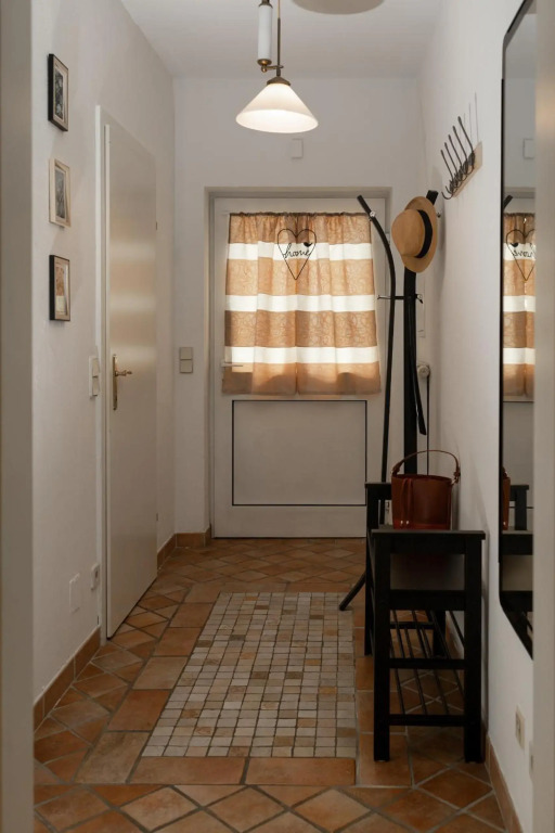 Fresh Apartment with Terrace + Free Parking