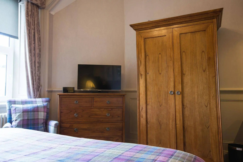 Muckrach Hotel