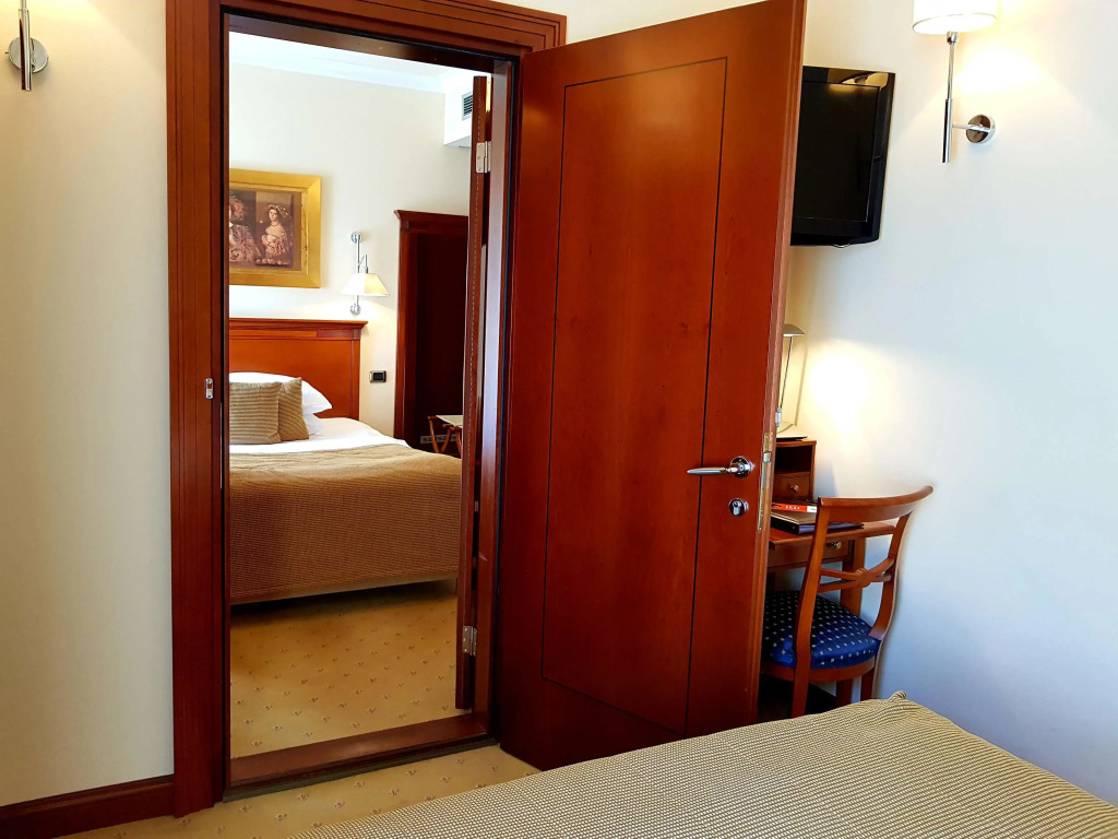 Best Western Premier Hotel Astoria
