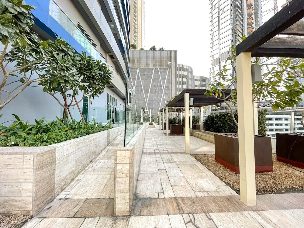 Luxury Three Bedroom in Damac Maison Near Dubai Mall by Sojo Stay