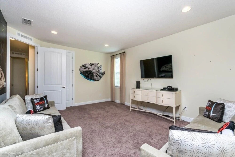 Ec129 - Frm1 - Em - 0816 - Clone 10 Bedroom Condo