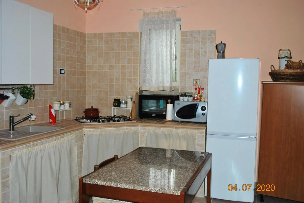 Charming house in Locorotondo, enclosed garden