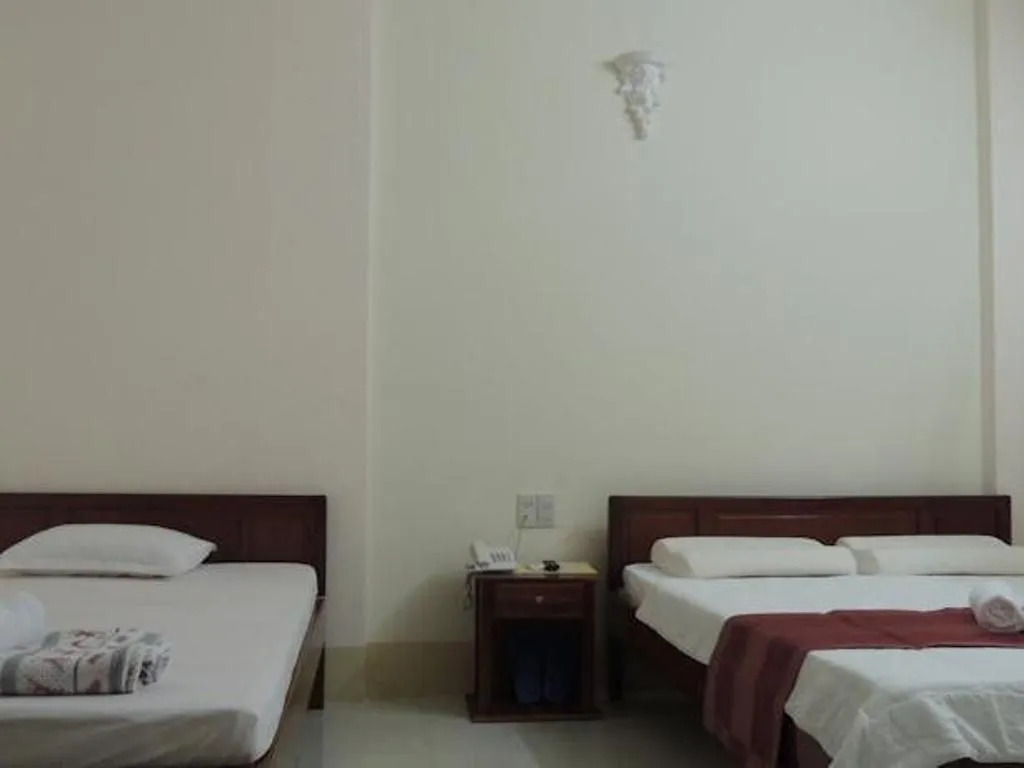 OYO 971 Lam Hoang Hotel (Vaccinated Staff)