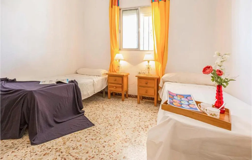 3 Bedroom Lovely Home In Olivares