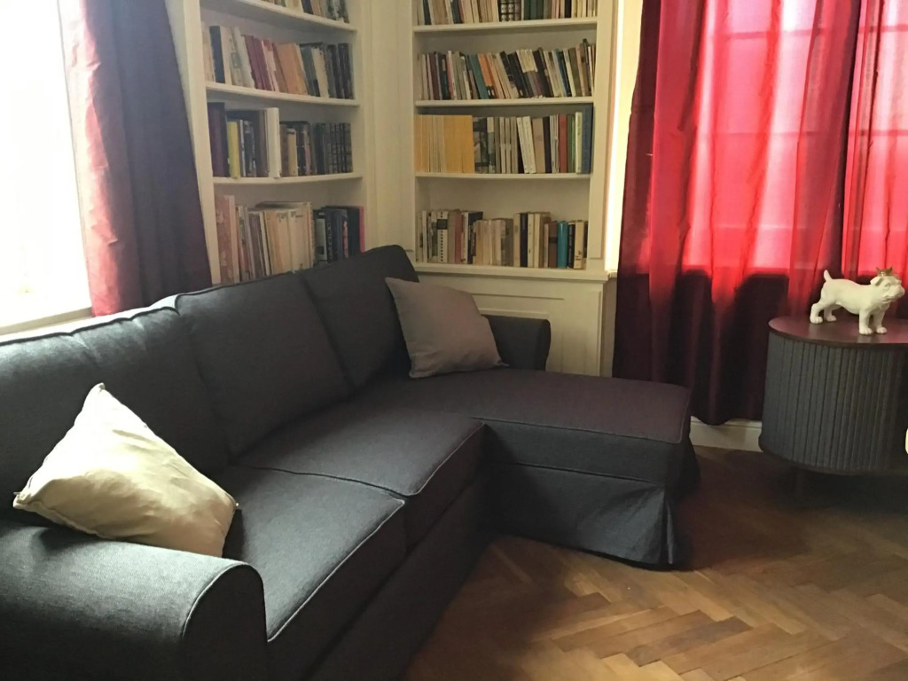 Apartment Castle Square z widokiem na Plac Zamkowy i Zamek Królewski
