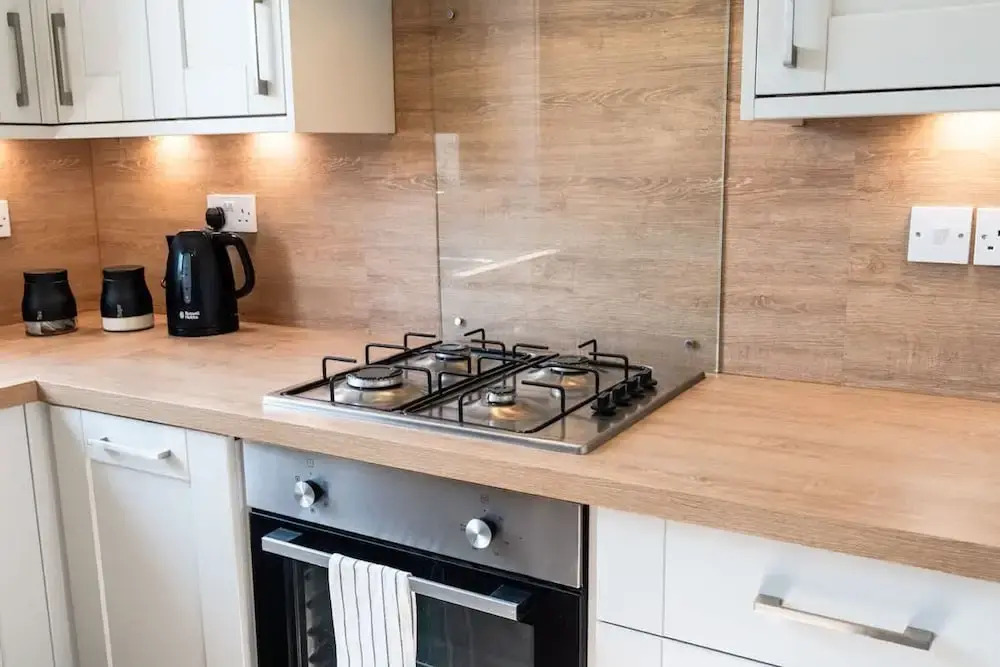 3 Bedroom Flat - Free Parking