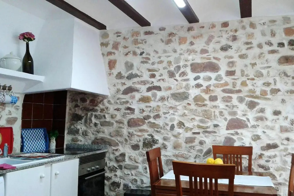 House with 3 Bedrooms in Estivella - 11 Km From the Beach