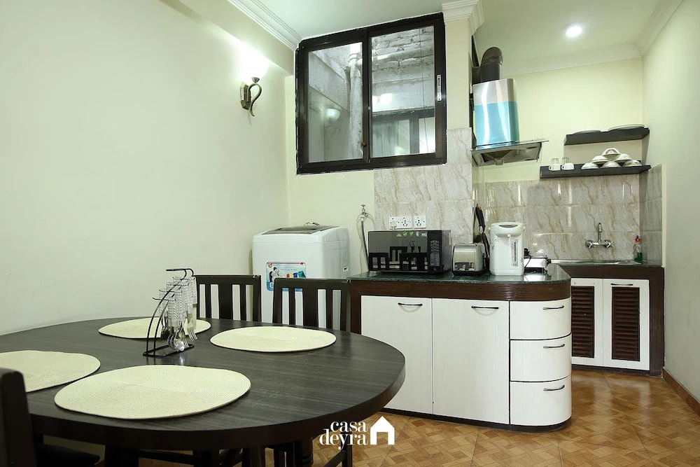 Jhamel Apartments by Casa Deyra