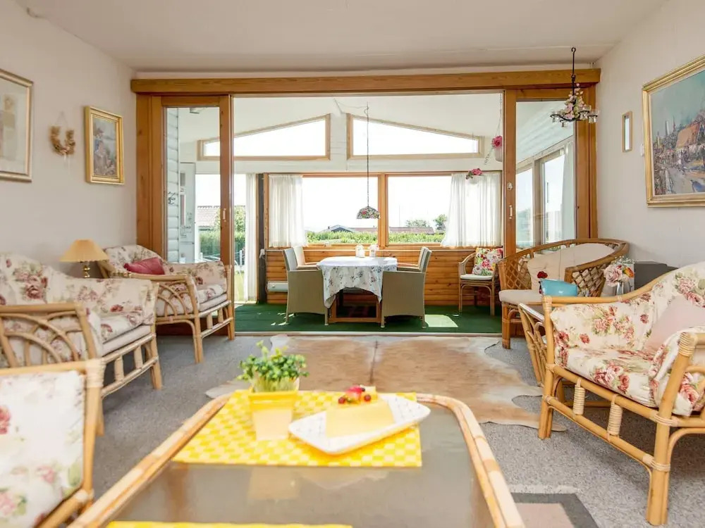 Panoramic Cottage Retreat-By Traum