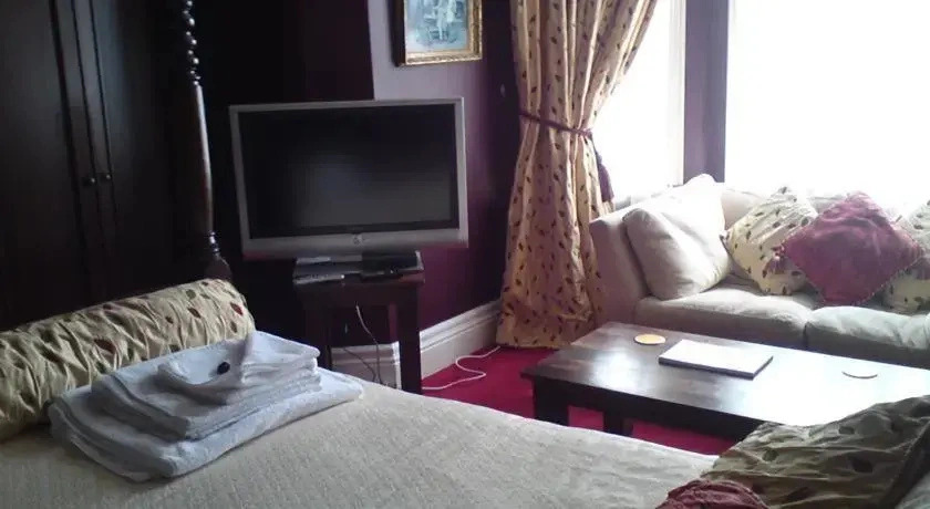 Westdale Guesthouse
