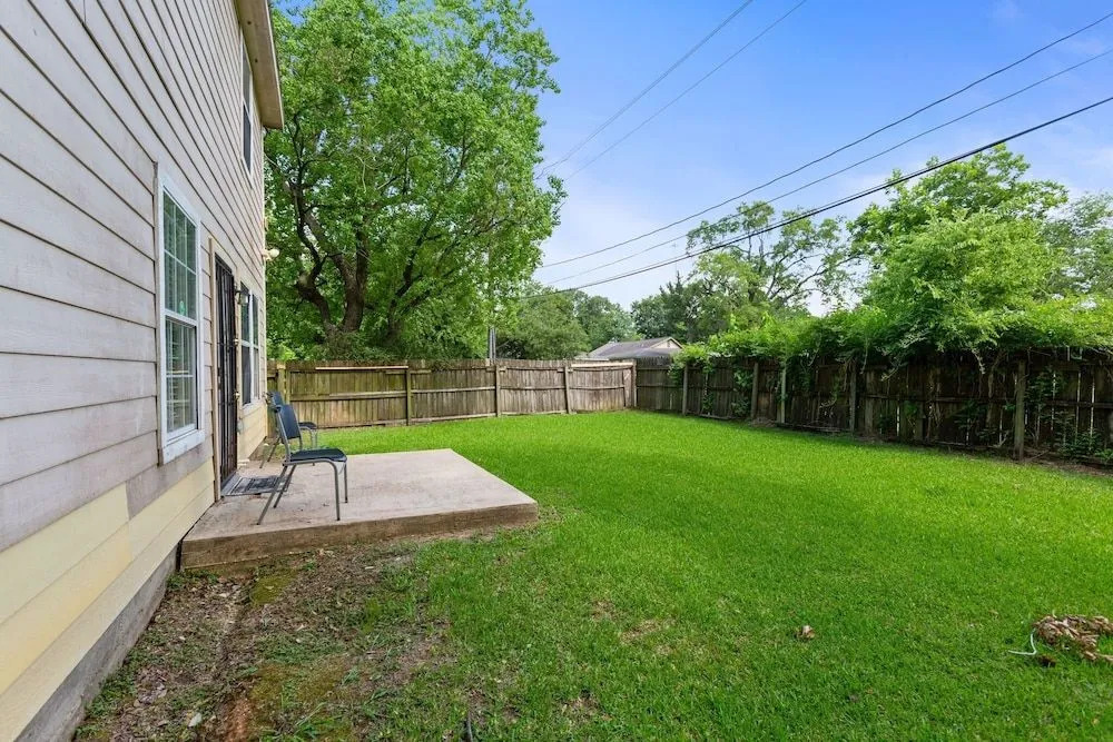 Beautiful 4 Bedroom Home by Redawning
