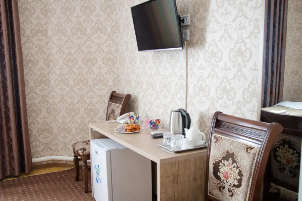 POYTAXT Hotel
