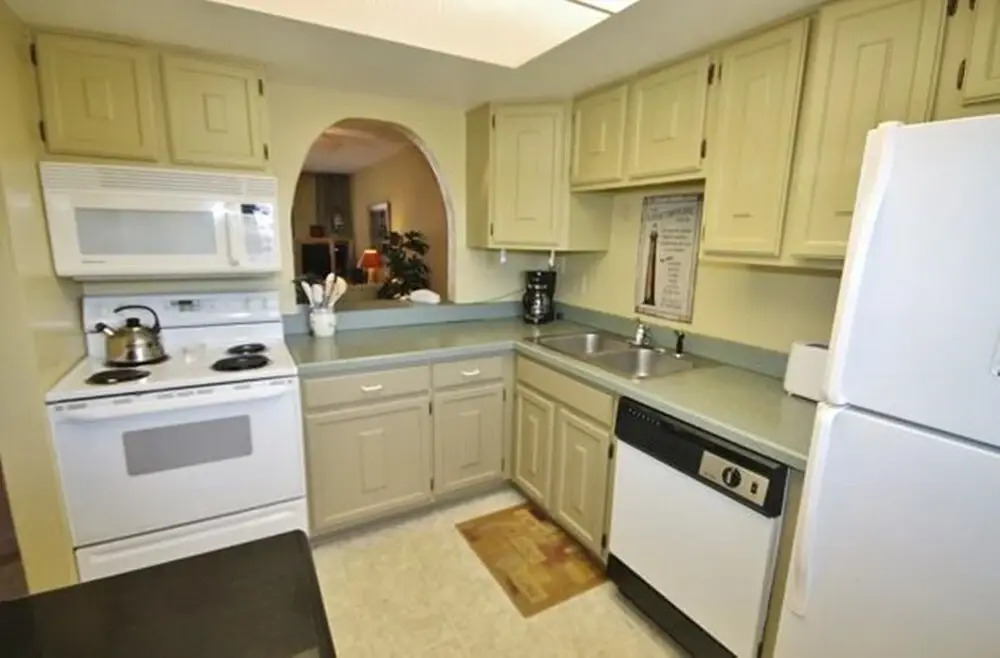 Hacienda del Sol I 402 Apartment 1