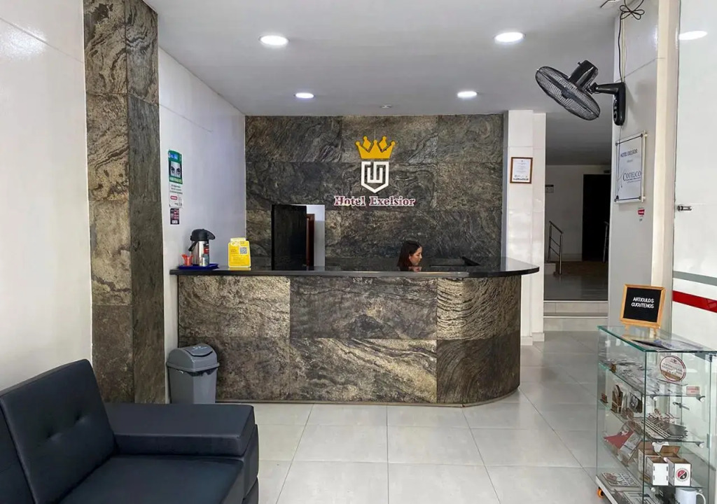Hotel Exelsior