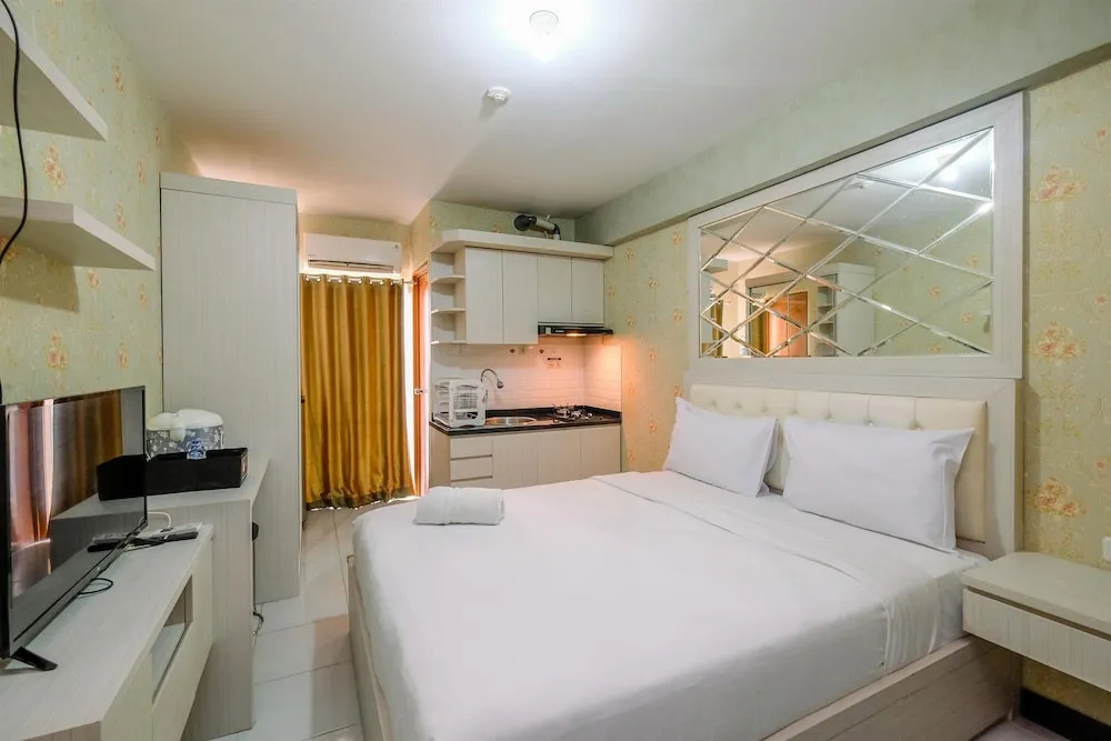 Relax and Homey Studio Room at Cinere Resort Apartment By Travelio