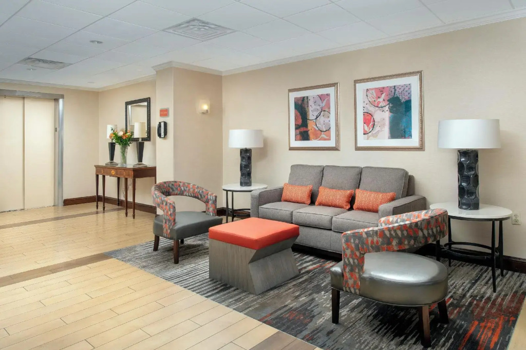 American Inn of Bethesda