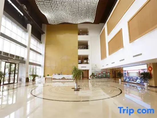 Shungeng Mountain Villa Sanjianxi Dengta Hotel (Jinan Zhangqiu University Town)