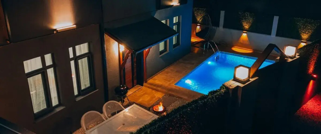 Alphan House