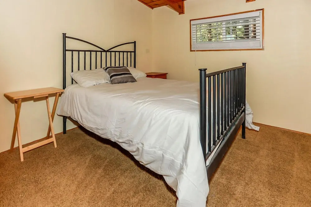 Wren Retreat-1922 by Big Bear Vacations