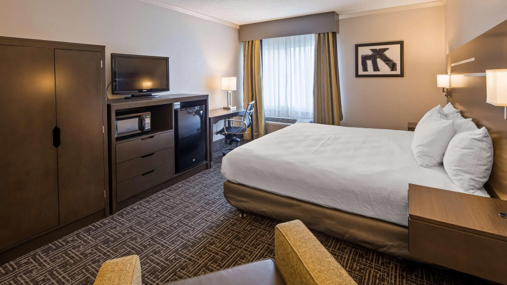 Best Western Plus Morristown Conference Center