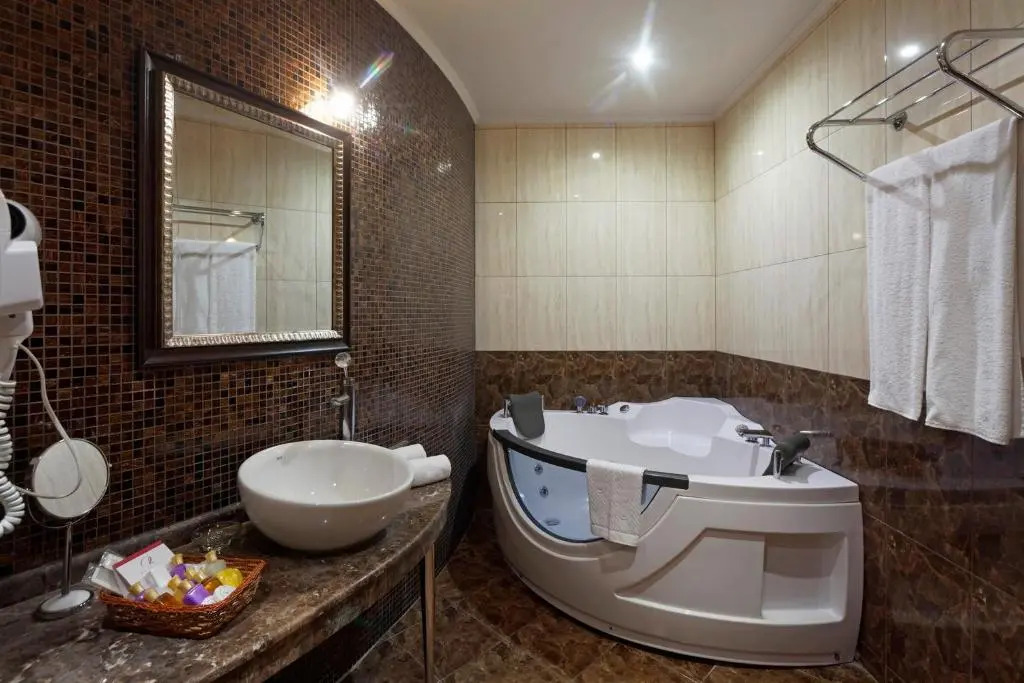 Kristel Hotel