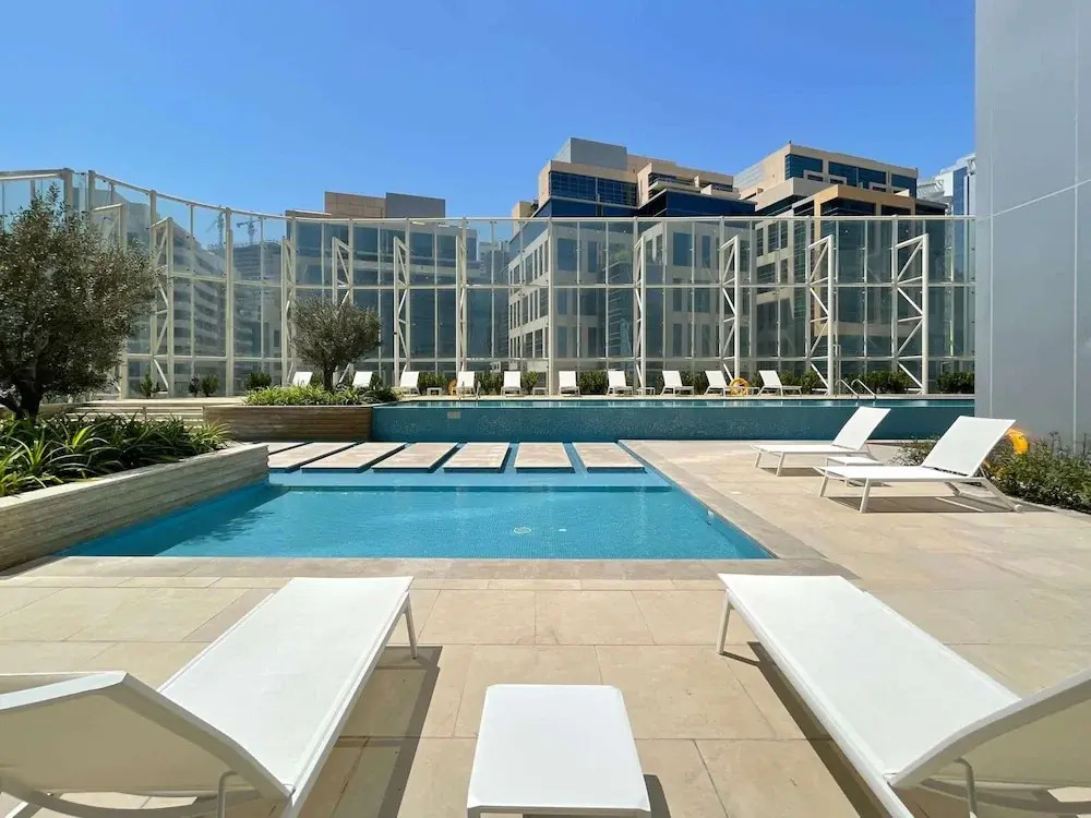 Silkhaus Canal Views Gorgeous 1BR Pool Access