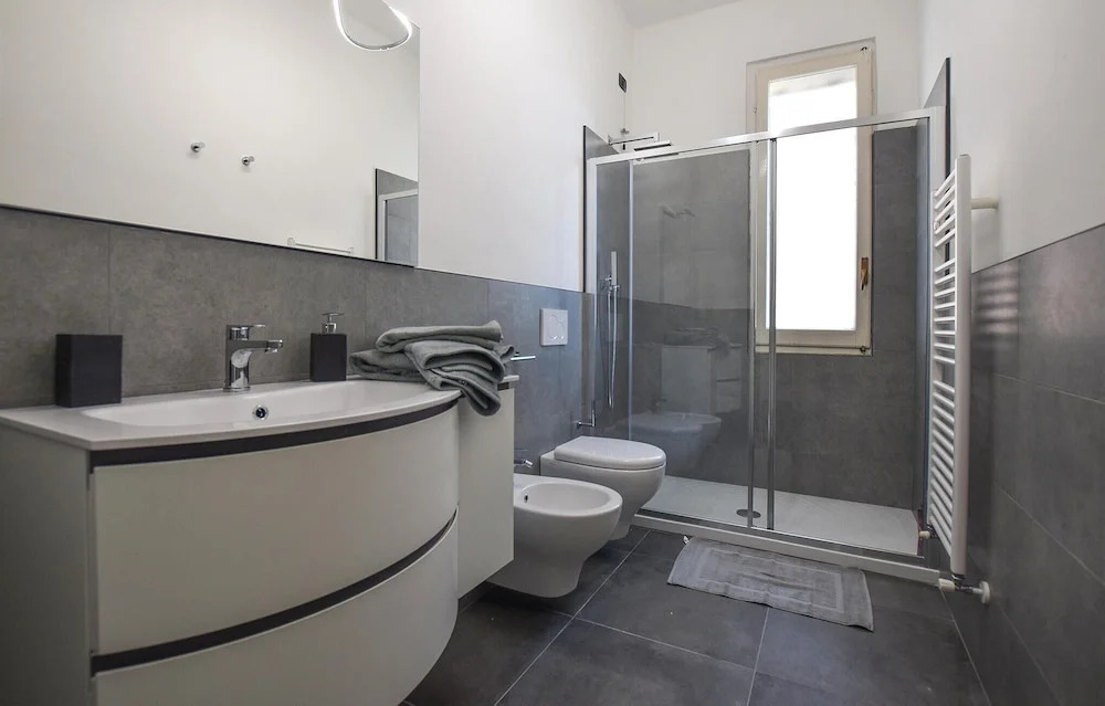 Beautiful Apartment in Albenga With 2 Bedrooms and Wifi
