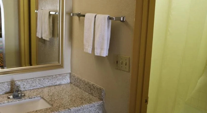 Great Western Inn & Suites