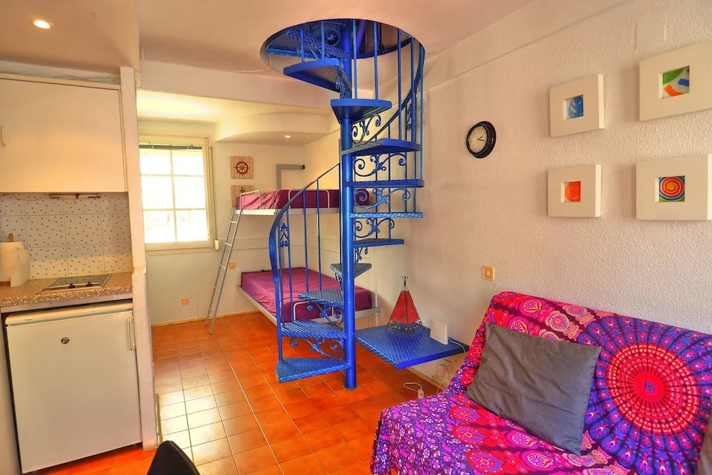 Llagut Apartment