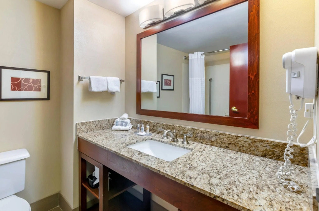 Comfort Inn & Suites Christiansburg I-81