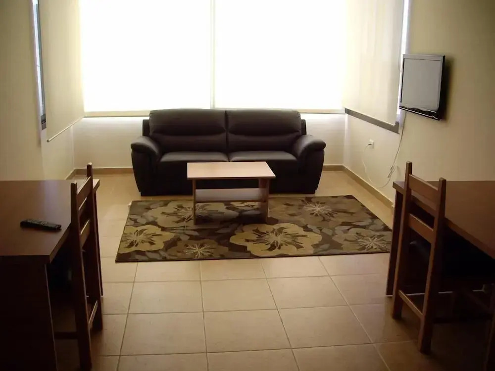 Majesty Villa Dorms