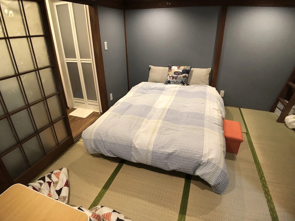 Tsuru 201