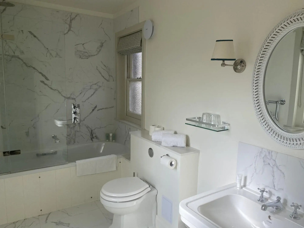 Grosvenor Apartments - PoshPads