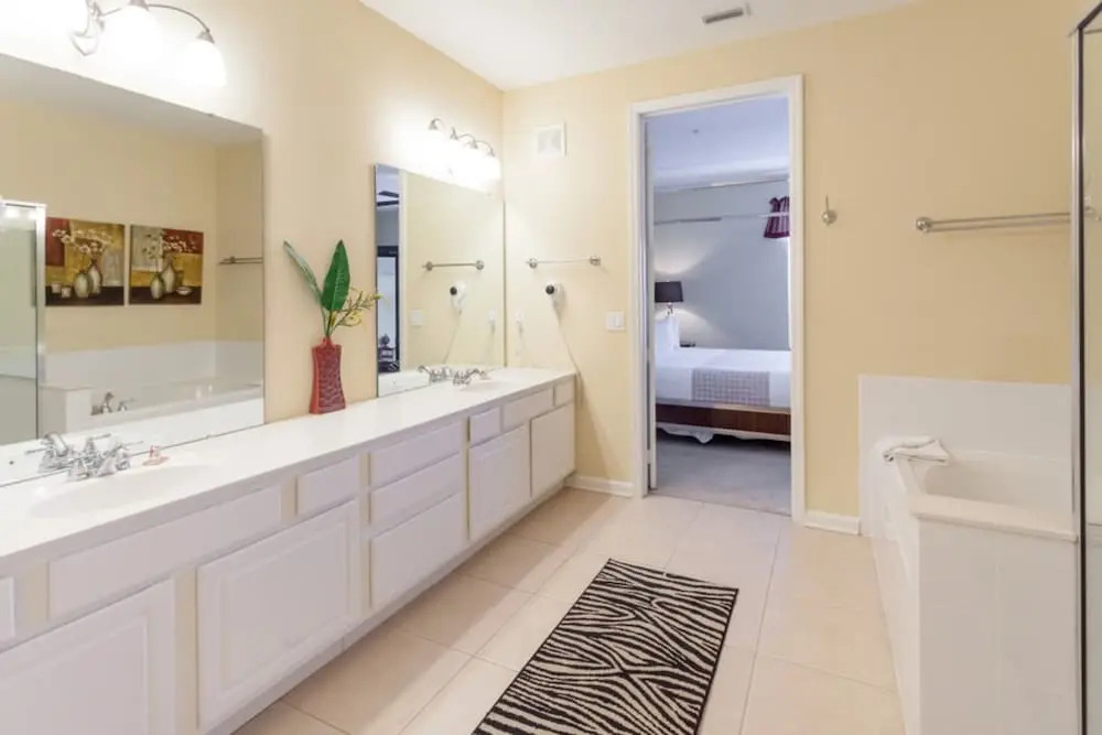 Vista Cay - 5024 Shoreway Loop #103