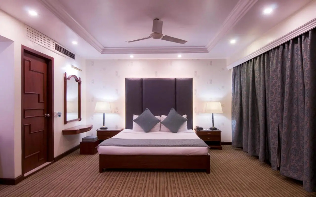 Hotel Celebration