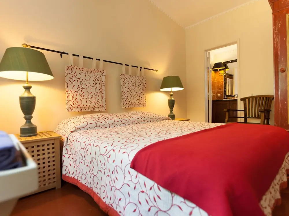 Villa With Garden Oasis in Monchique