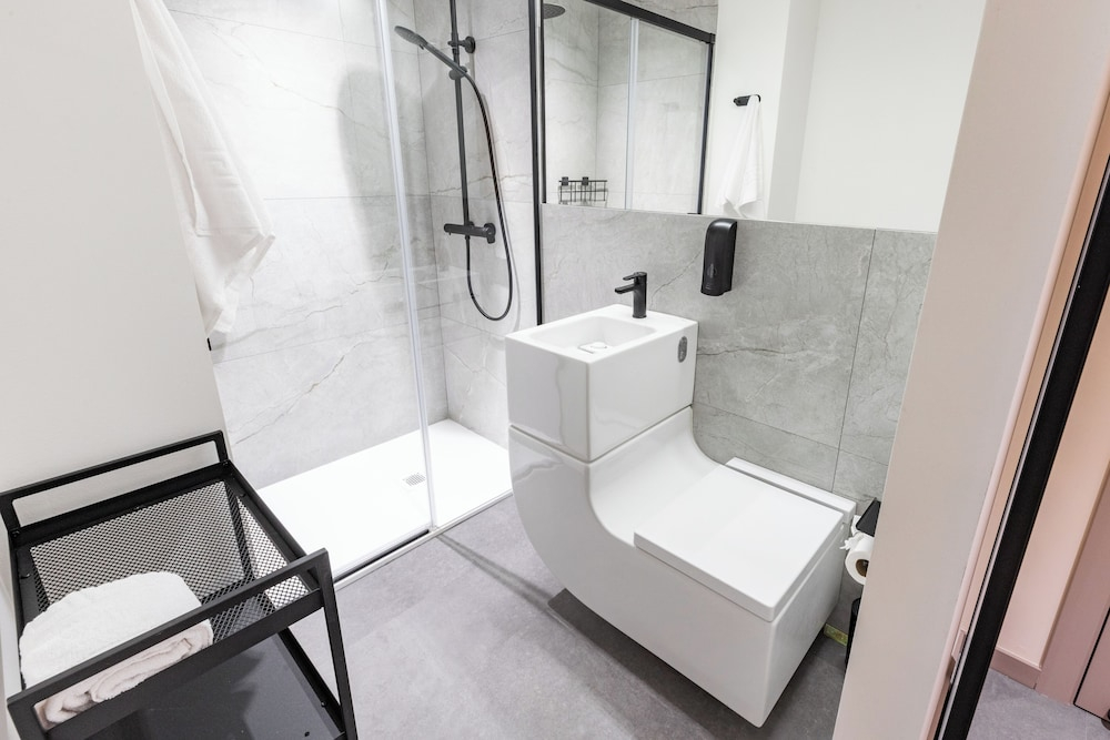 Motus Disruptive Apartments