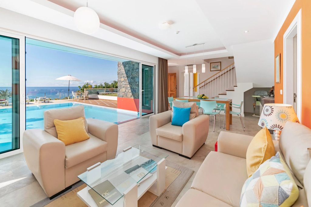 Delightful villa with infinity pool and outstanding views | Villa Do Mar III