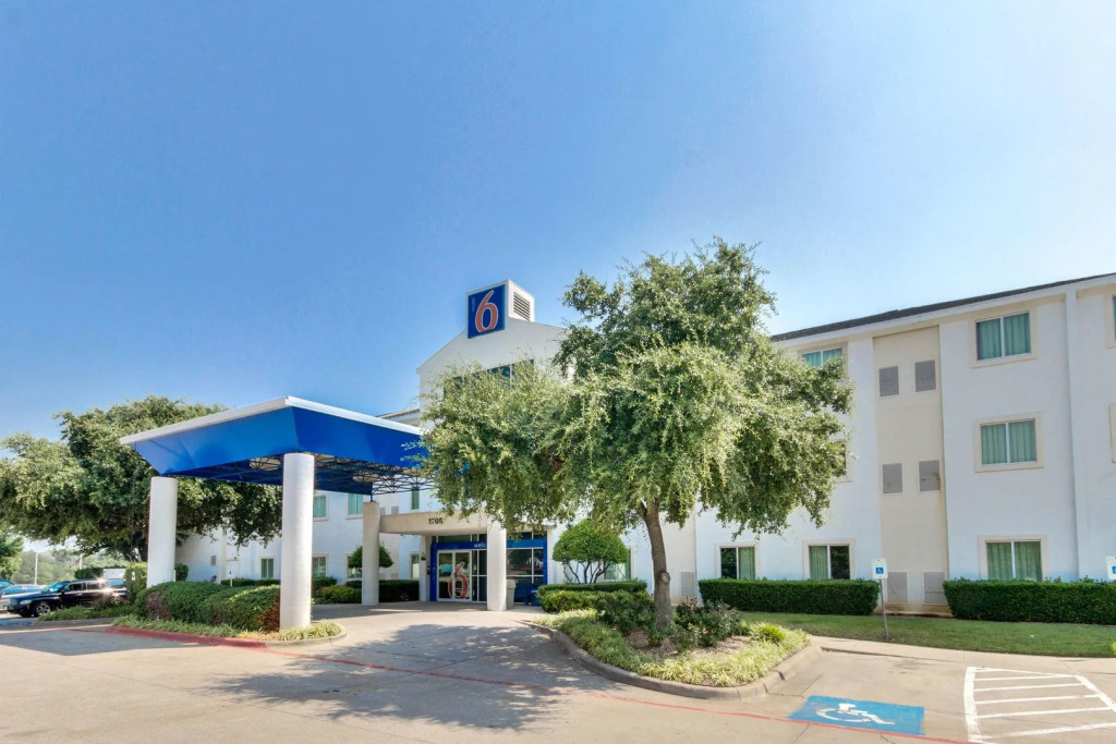 Motel 6-Lewisville, TX - Dallas