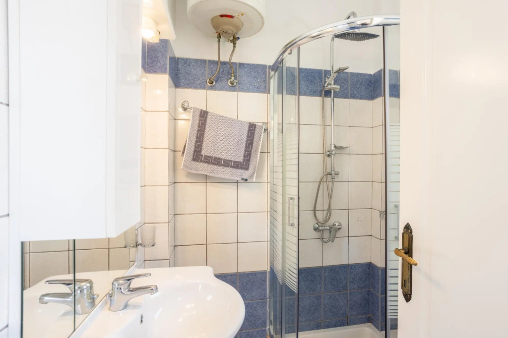 Villa Youla Large Private Pool Walk to Beach Sea Views A C Wifi Car Not Required - 1025
