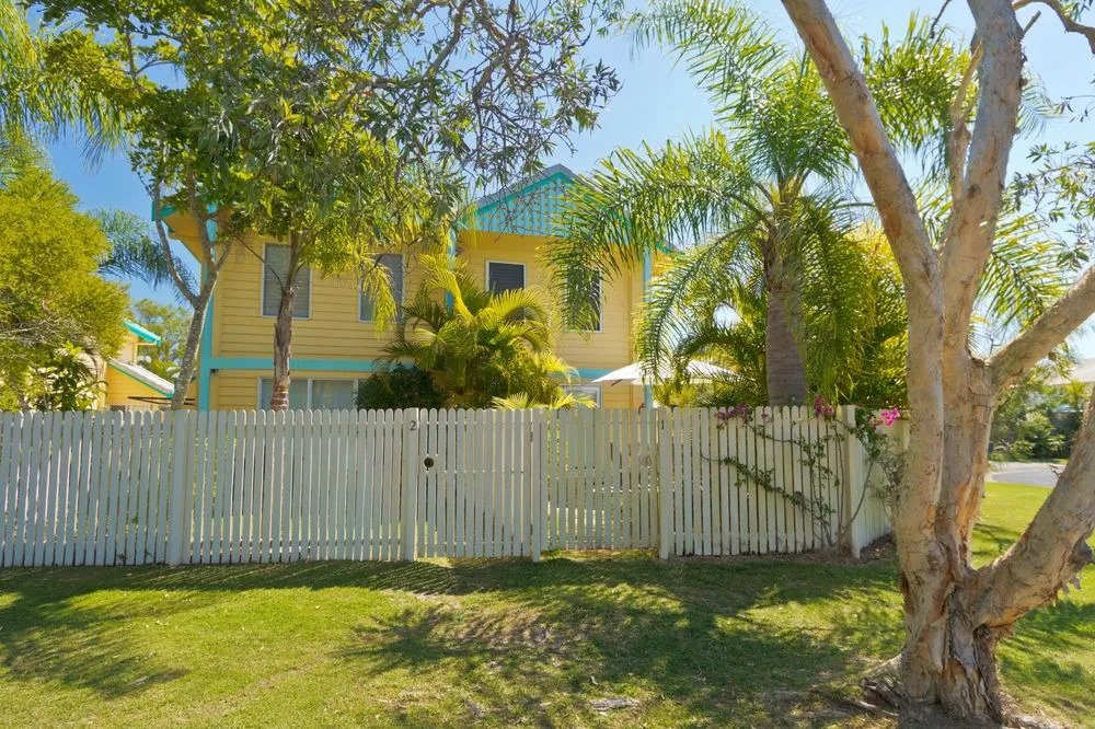 Noosa Sound Holiday Collection