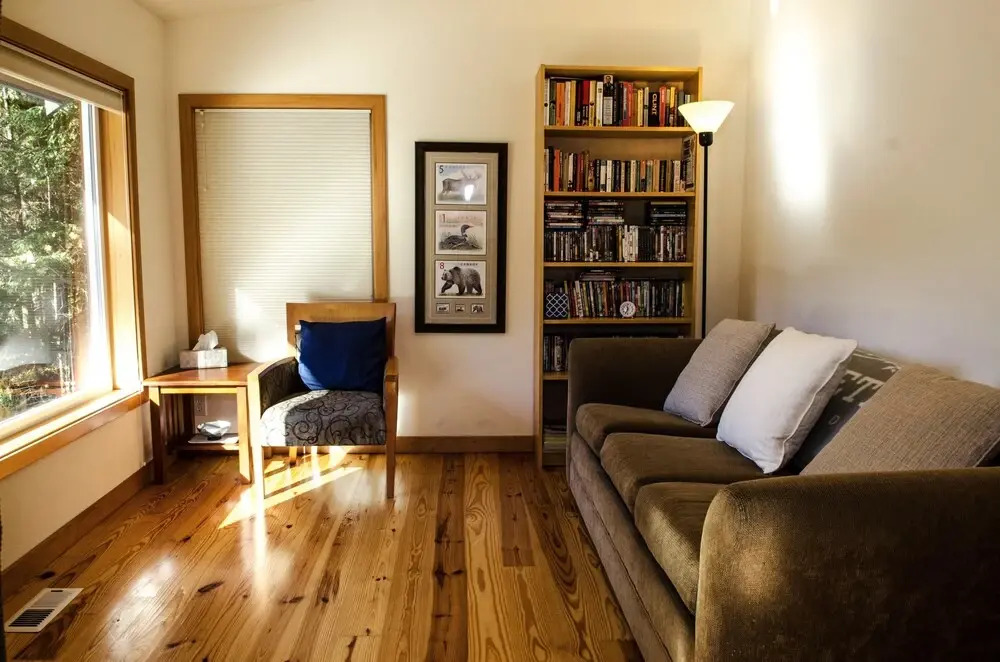 Mt Baker Rim Cabin 70 A pet Friendly Vacation Home With a hot tub and Wifi