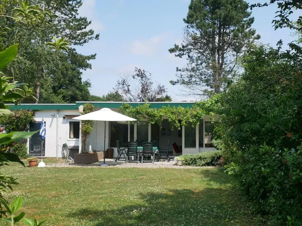 Cozy Family Home With Lovely Garden