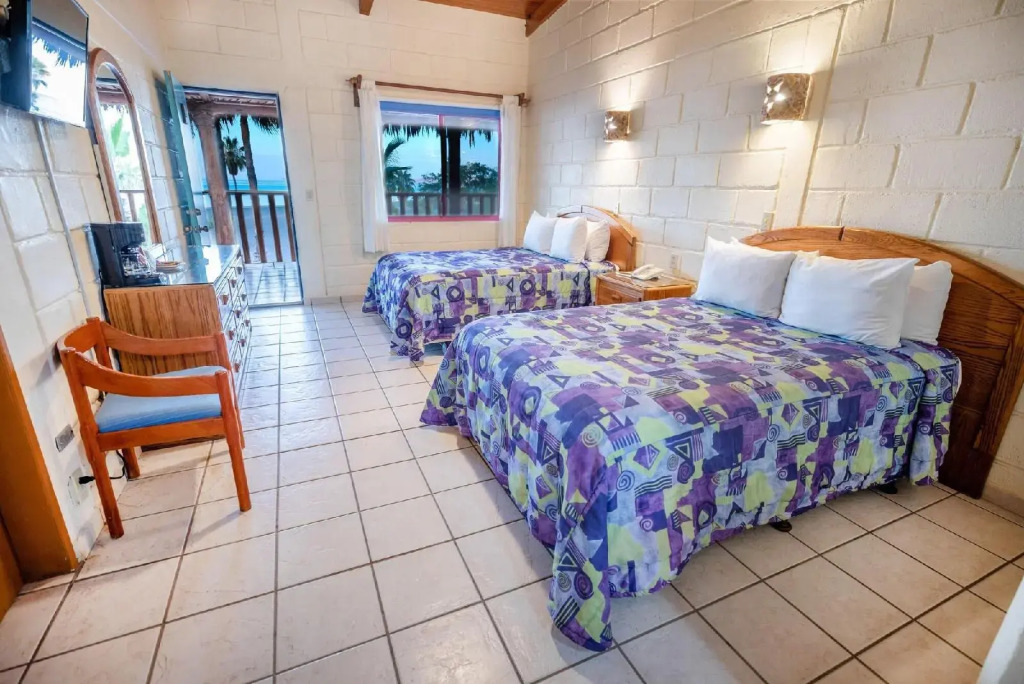 Hotel Oasis