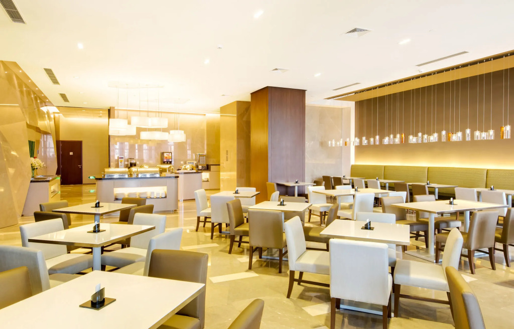 Holiday Inn Express Shanghai Jinsha by IHG