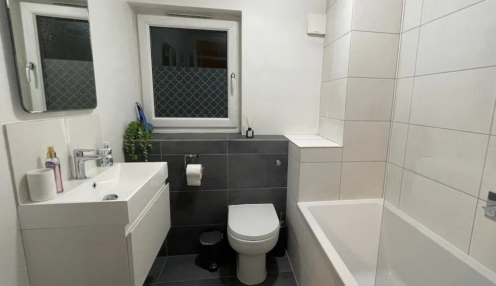 Cosy 1-bed Flat, Family Friendly, Free Parking