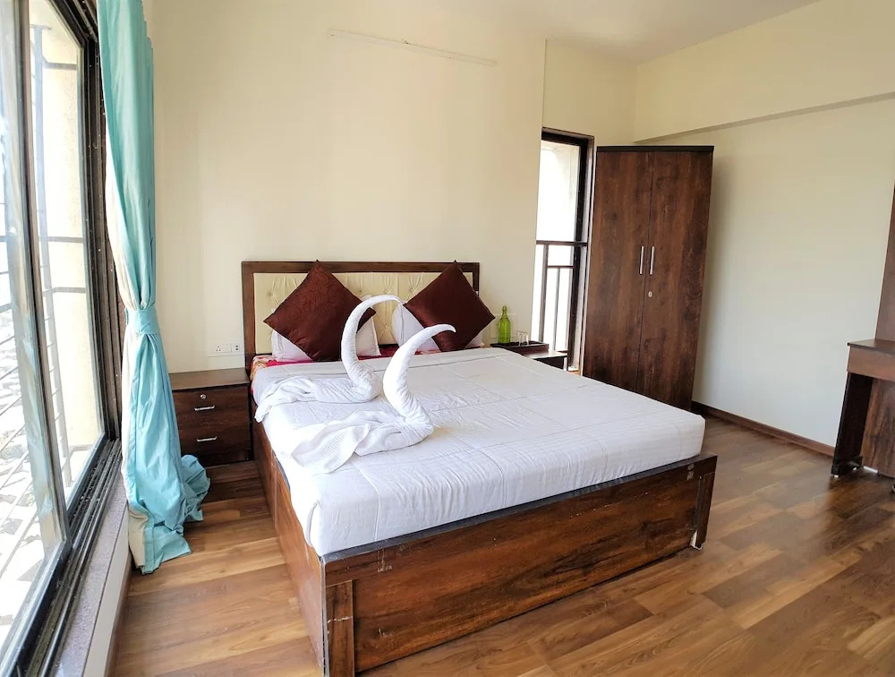 HexHomes Kandivali