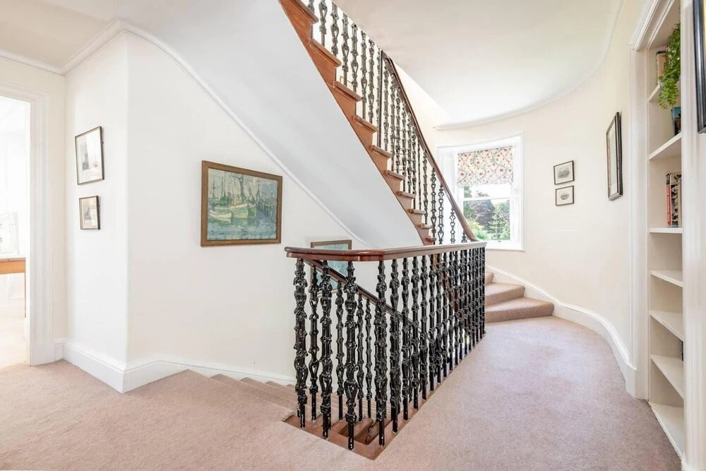 Charming 7-bed Estate House Near Gleneagles