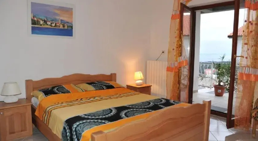 Apartments Zlatka