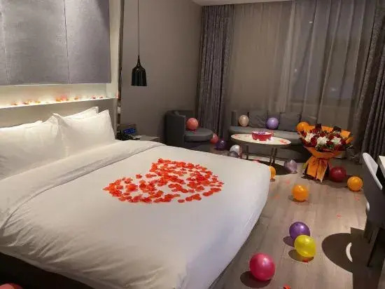 Orange Hotel (Beijing Tongzhou Universal Wanda Plaza)